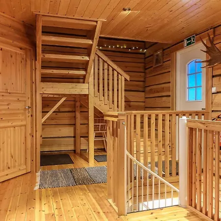 度假居 Ylikyroen Moekki By Interhome